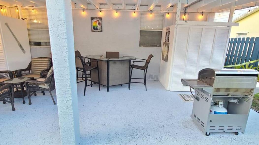 Palm Springs 3-Bedroom 2-Bath 5 Miles To The Beach Lake Worth Beach Zewnętrze zdjęcie
