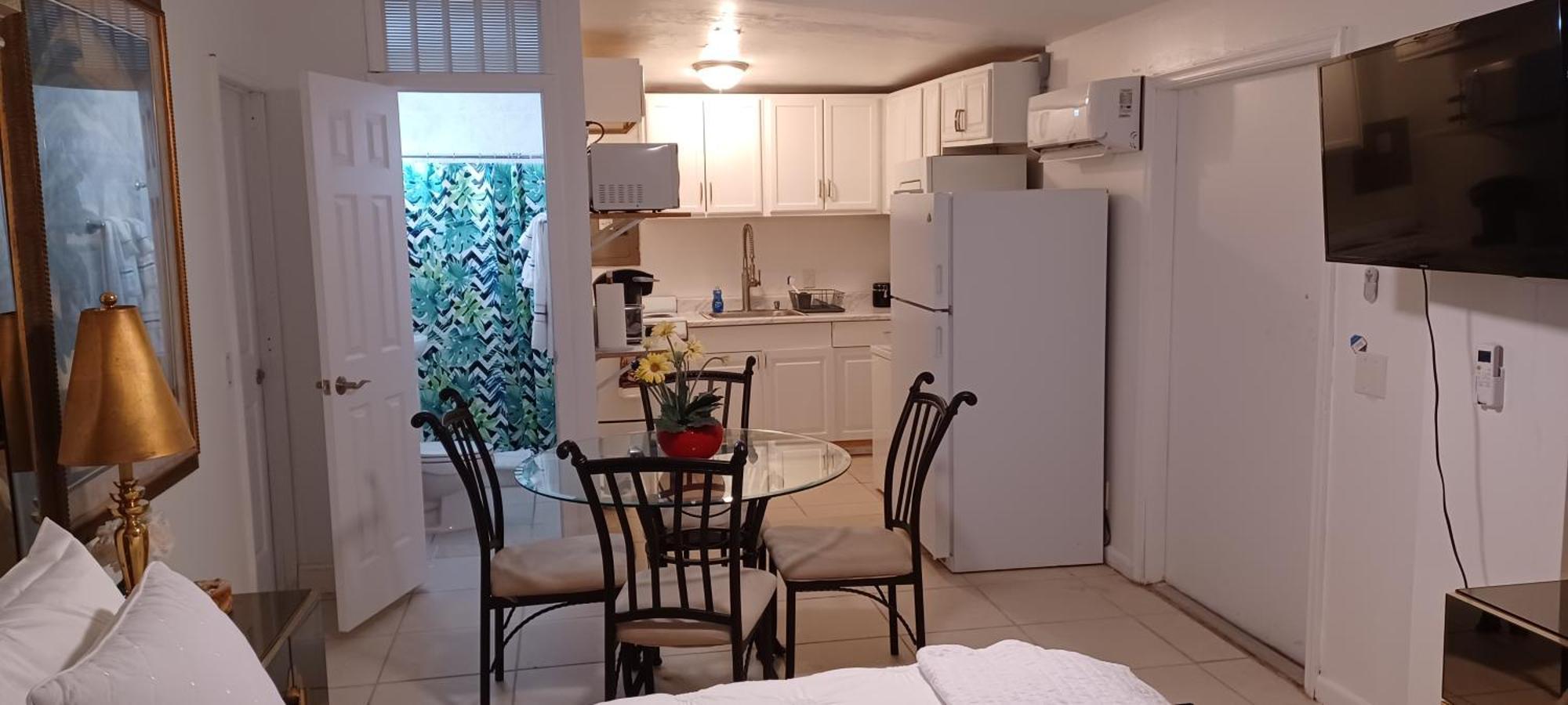 Palm Springs 3-Bedroom 2-Bath 5 Miles To The Beach Lake Worth Beach Pokój zdjęcie